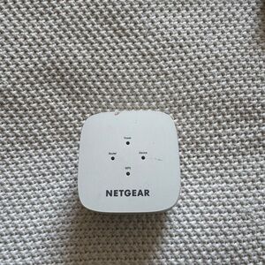 NETGEAR White Wireless Access Point